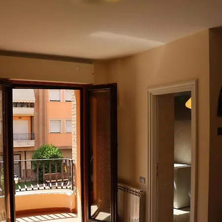 Sole E Residenza Luna Holiday home *